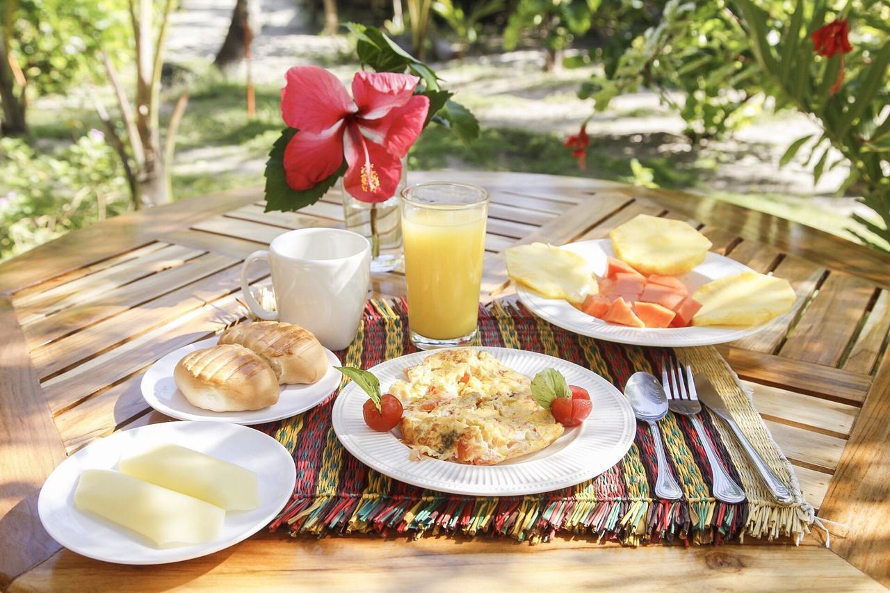 Playa Pikua Ecolodge Guachaca Eksteriør bilde